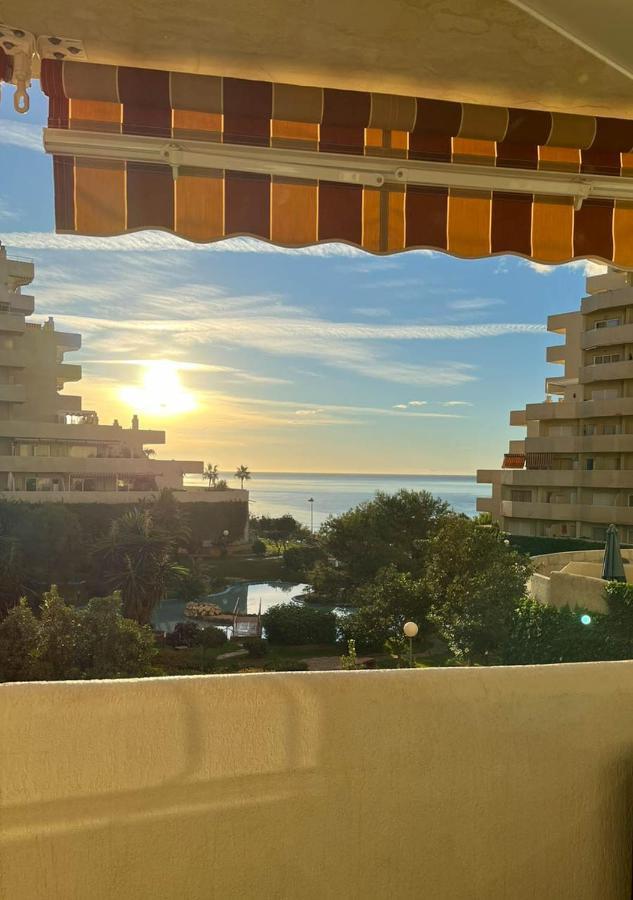 Benalbeach Sea View 24H Entry Беналмадена Екстериор снимка